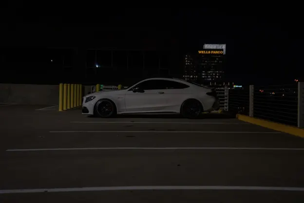 كازينو إل في بيت تطبيق أندرويد/آي أو إس